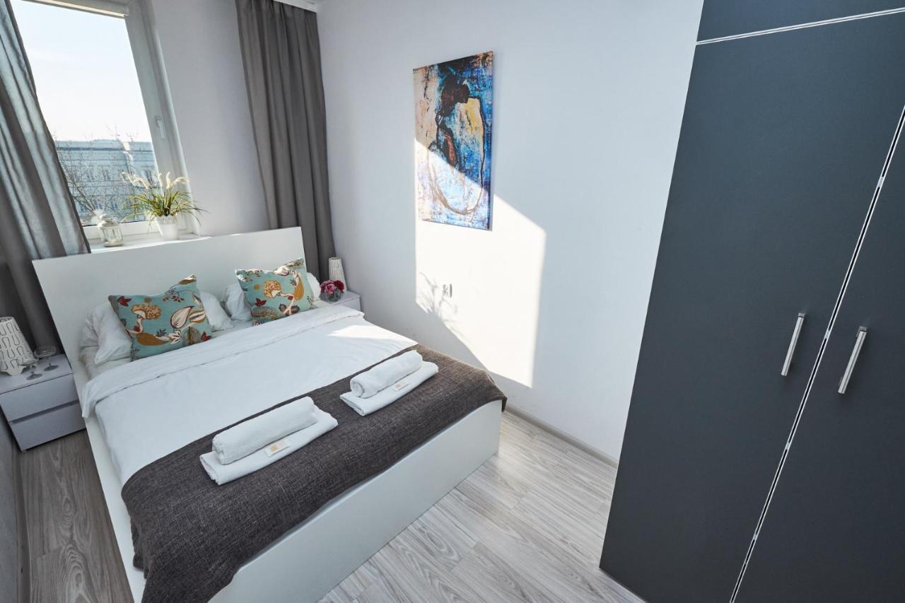 Noctis Apartment Senatorska Varsovie Extérieur photo